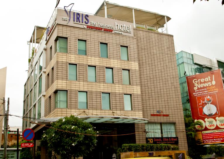 Iris Business Hotel